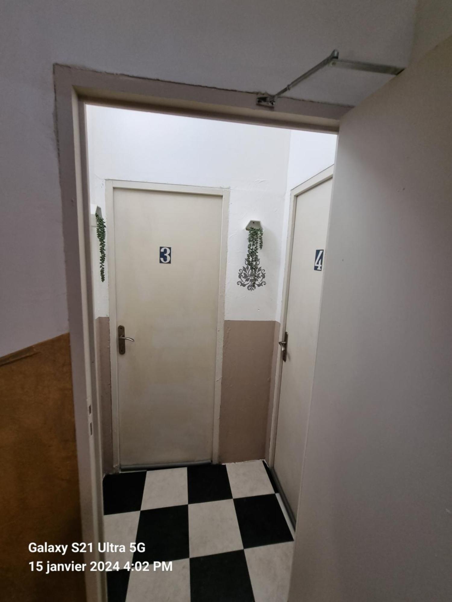 Des Allées 3*