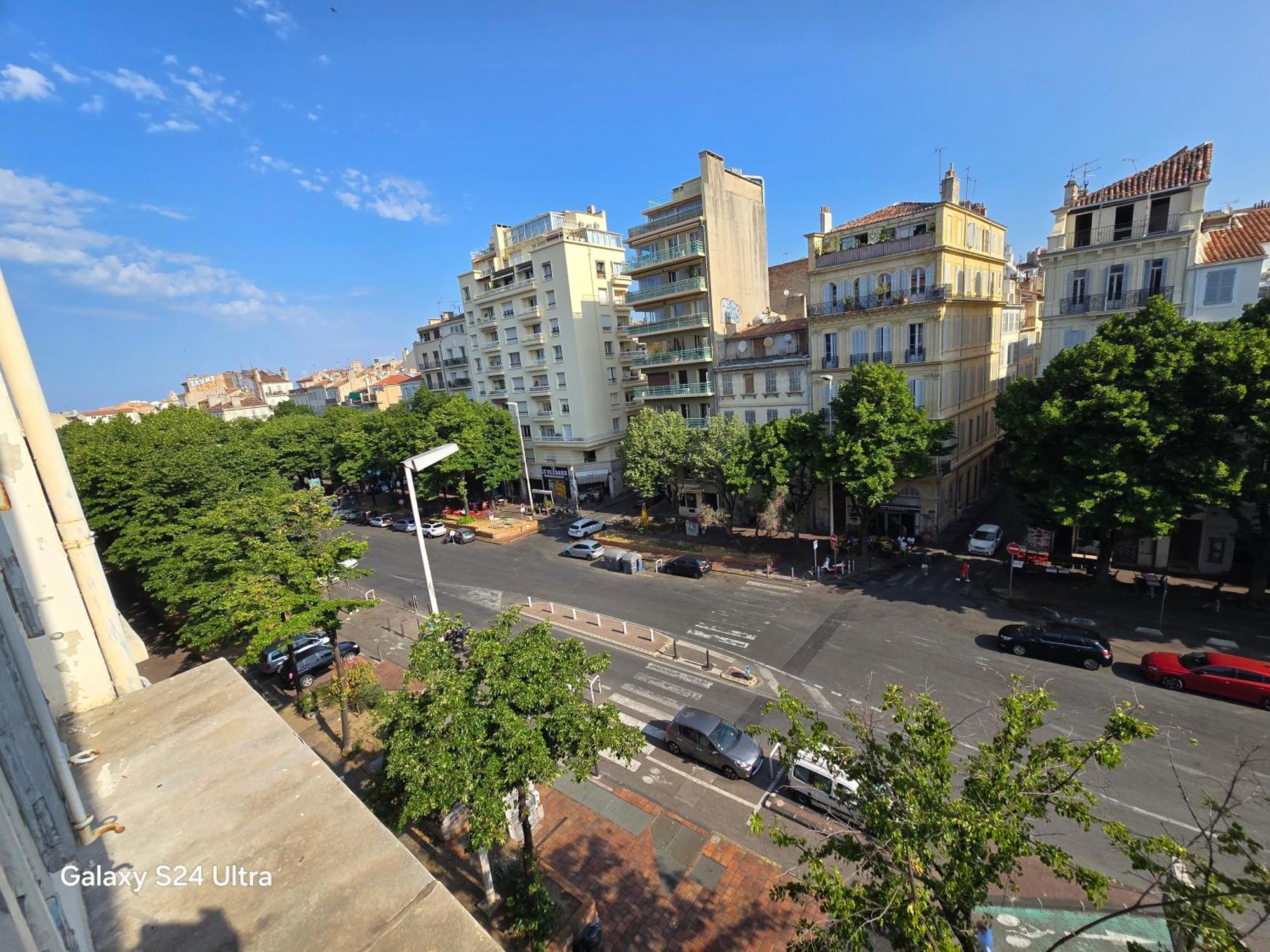 Des Allees Marseille