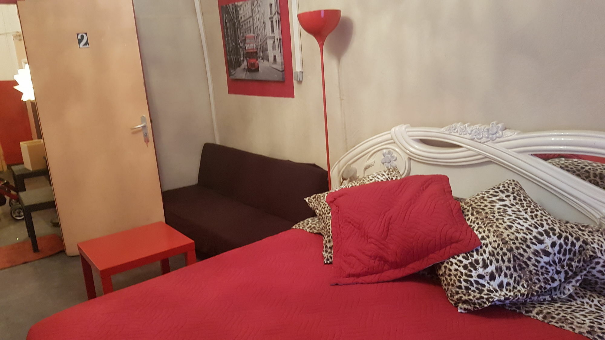 Des Allees Hotel